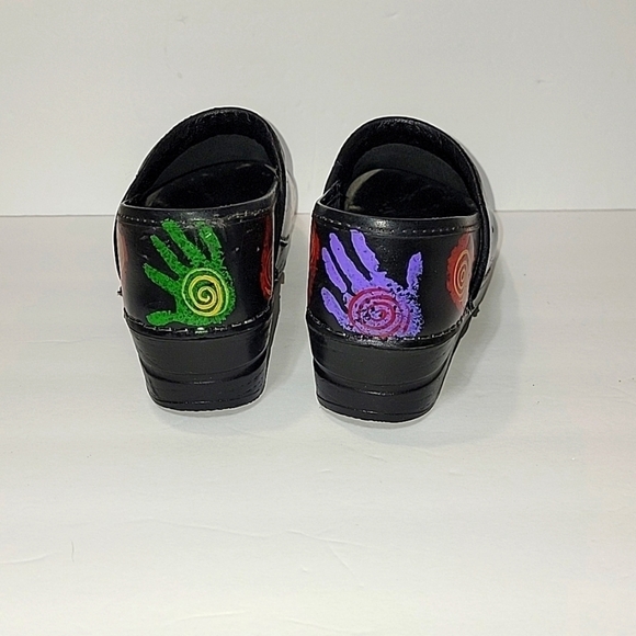 SANITAS professional nursing medical clogs rare handprint design Size EU37/6.5US - Picture 4 of 8